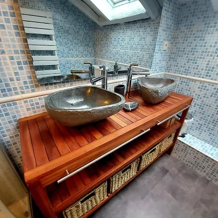 B&B Domaine La Jam 마르시악